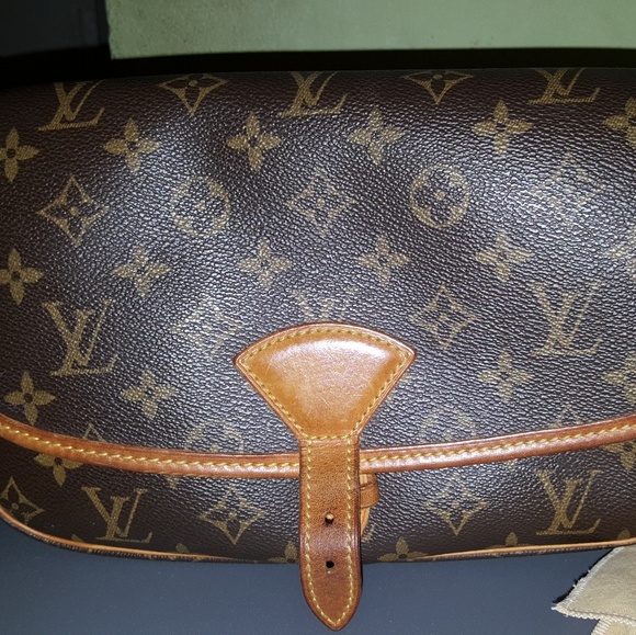 Authentic LouisVuitton sologne - Picture 3 of 4